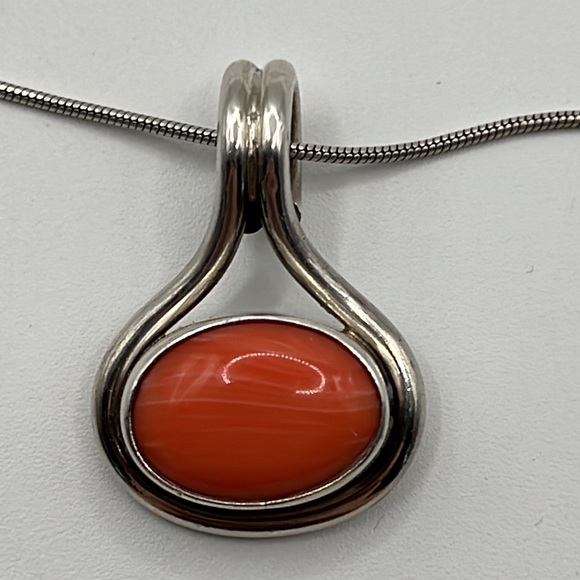 TAXCO TJ-75 PINK CORAL AND STERLING PENDANT ON A STERLING SILVER 20” SNAKE CHAIN - Picture 2 of 12